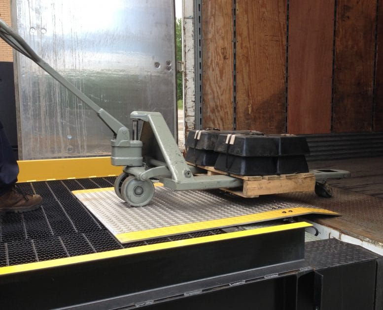 Dock Plate for Loading Dock