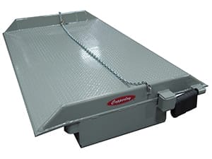 YARD-RAMP-SITE Dock Railboard with Lift Chains YARD-RAMP-SITE Dock Railboard with Lift Chains
